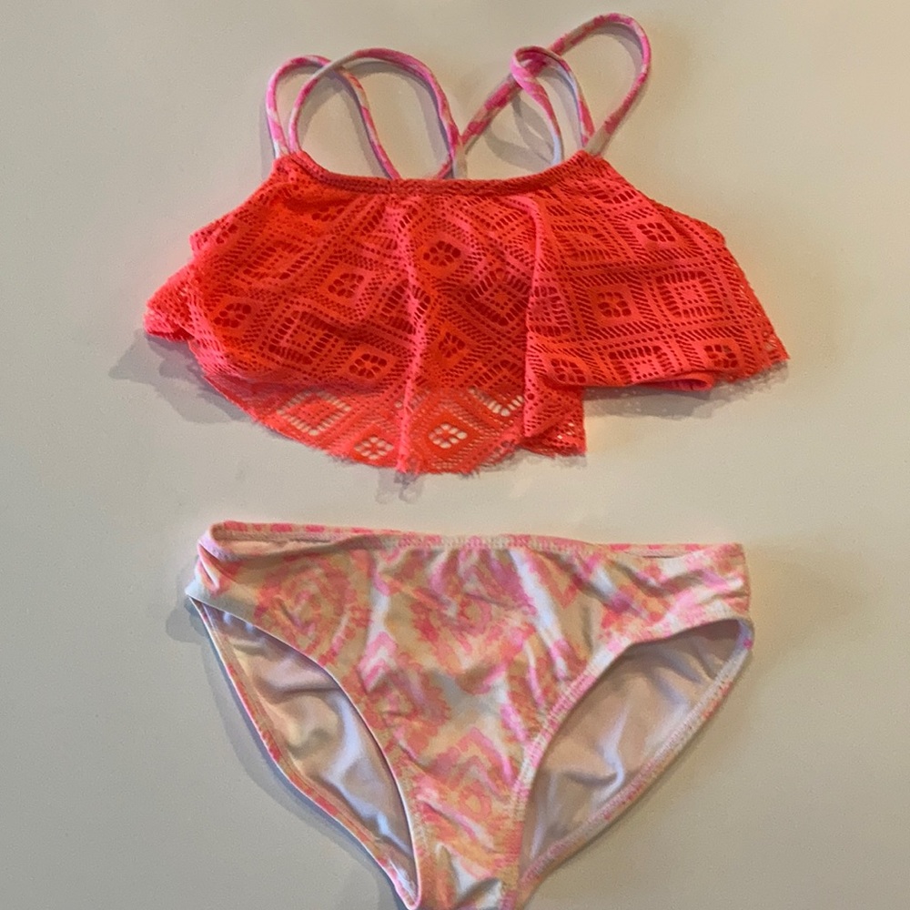 Bathing suit